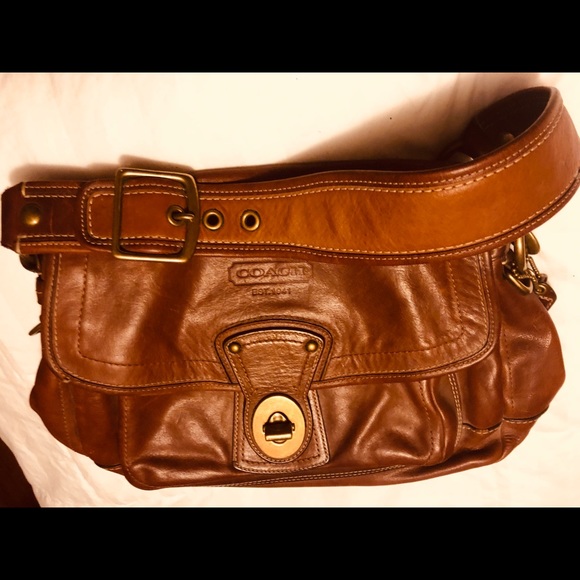 Coach💕limited edition Hobo bag💕l - Picture 3 of 3